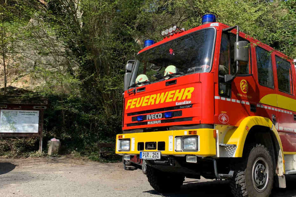Mitarbeiter vom Rettungsdienst DRK Pirna waren zuerst vor Ort.