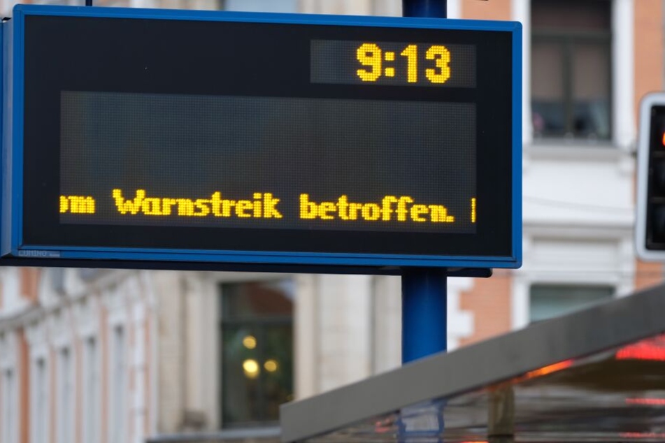 Insgesamt sind elf Verkehrsgesellschaften vom Streik betroffen. (Symbolbild)