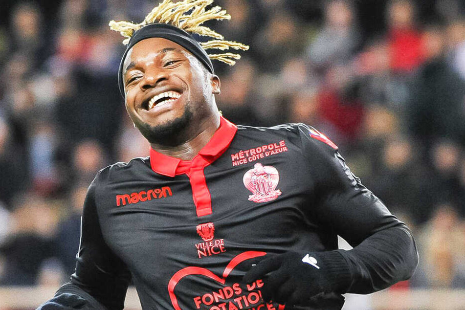 Allan Saint-Maximin von OGC Nizza soll beim BVB auf dem Zettel stehen.