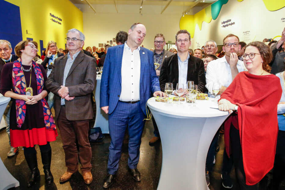 Lange Gesichter, als Dresden aus dem Rennen ausschied. Jetzt geht es um die Zukunft von Mitarbeitern und Projekten.