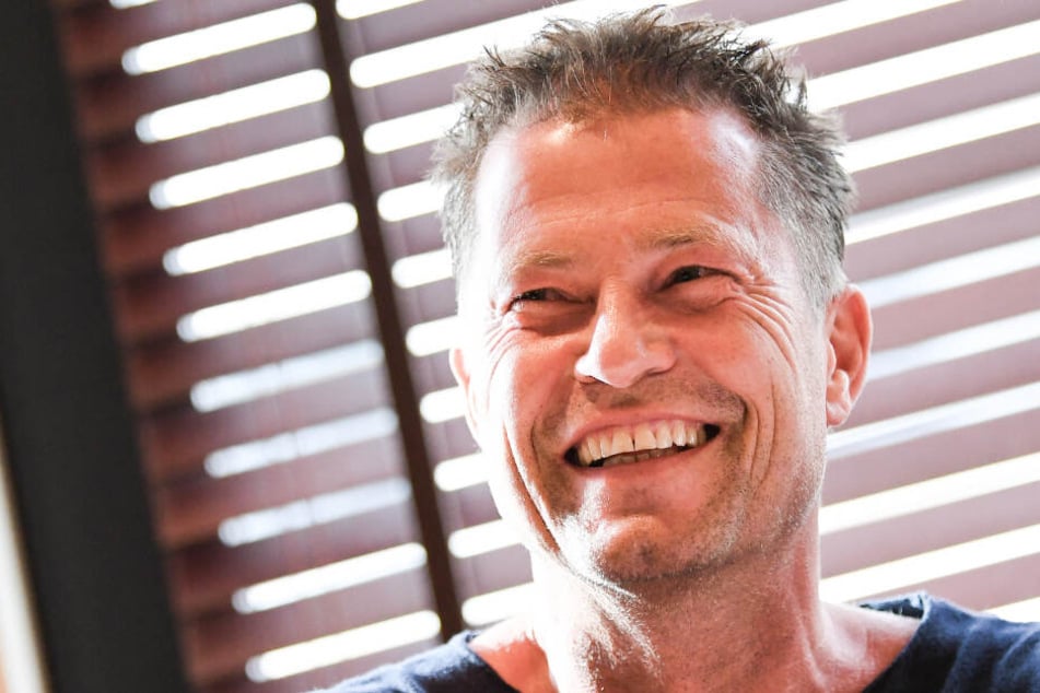 Til Schweiger erinnert sich nur ungern an seinen ersten Kuss.