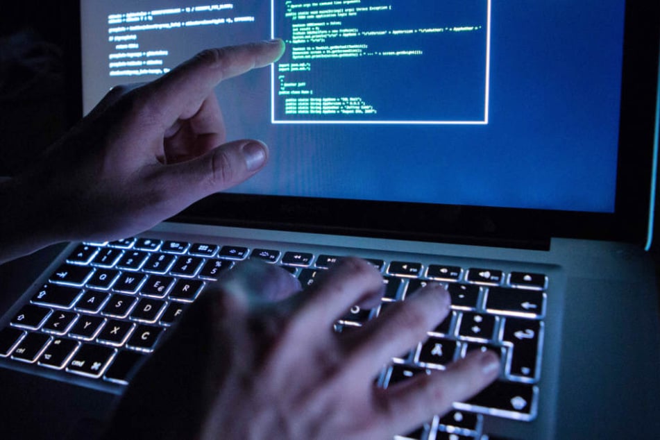 Staatstrojaner nutzen Sicherheitslücken in Computernetzwerken. (Symbolbild)
