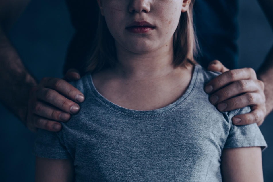 In Mittelfranken wurde ein Mädchen Opfer sexueller Gewalt. (Symbolbild)
