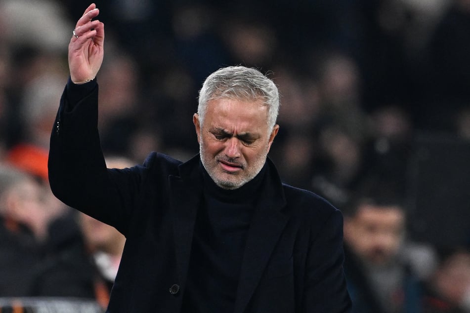José Mourinho ging der plötzliche Tod seines früheren Kapitäns Jorge Costa (†53) sehr nahe. (Archivfoto)