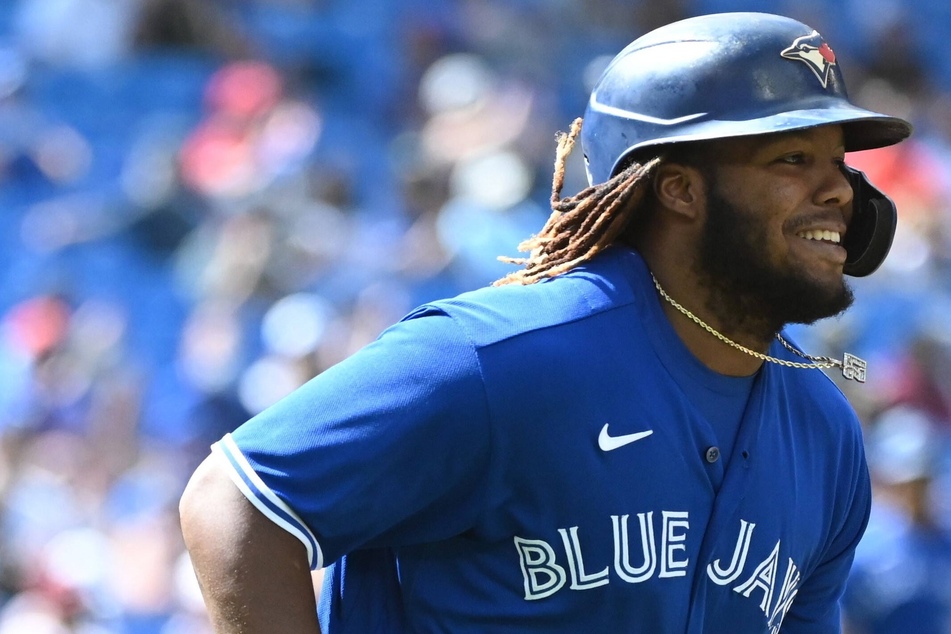 MLB: The Blue Jays make easy work of Tampa Bay to stay in the AL Wild Card race