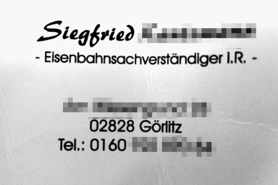 Auf seiner Visitenkarte weist sich Siegfried K. als "Eisenbahnsachverständiger i.R." aus.