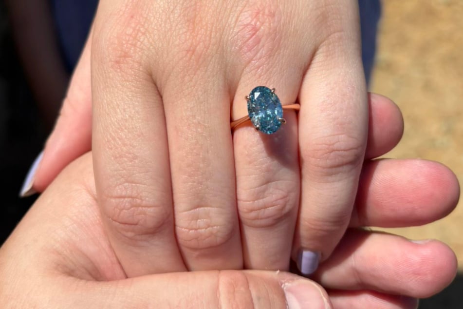 Potthässlich! Diesen Diamantring konnte Rochelle Mindrum (29) auf keinen Fall akzeptieren.