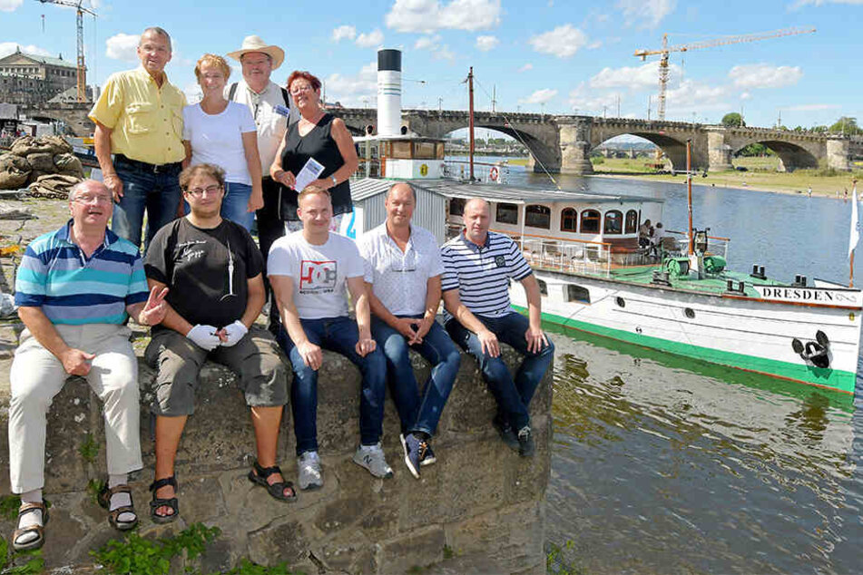 Auf dem Dampfer Dresden haben die Förderverein-Initiatoren am Wochenende das Projekt vorgestellt.