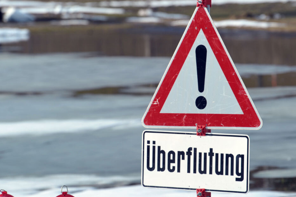 In Bayern und Baden-Württemberg kann es zu Überflutungen kommen. Die Behörden waren vor den Unwettern.