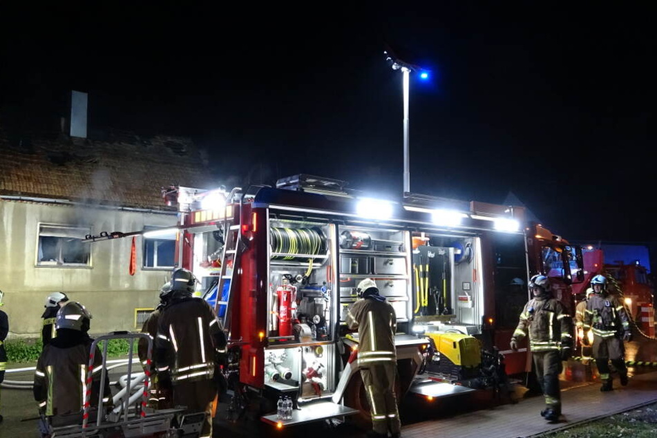 Etwa 45 Kameraden der Feuerwehr waren im Einsatz.