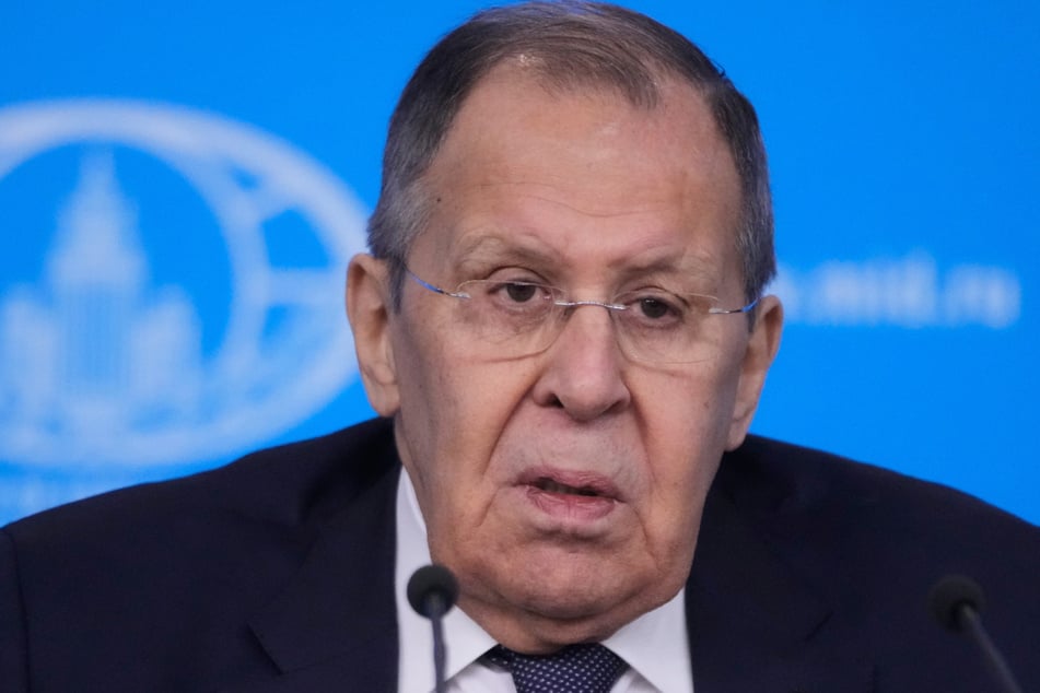 Russlands Außenminister Sergej Lawrow (75) weiß mal wieder angeblich von nichts.