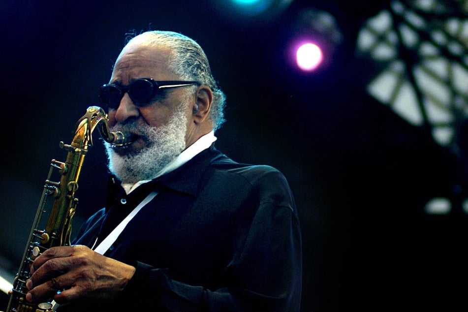 Sonny Rollins (†95) stand mit den großen Stars des Genres auf der Bühne und legte eine gefeierte Solo-Karriere hin.