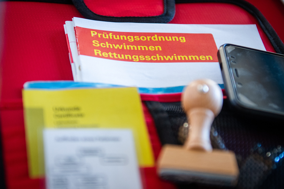 Der Bäderbetrieb sucht noch ausgebildete, flexible Rettungsschwimmer für den Dienst in seinen Badeanstalten.