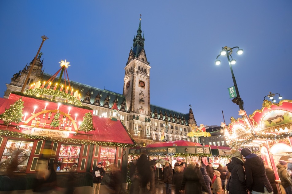Weihnachtsmärkte in Hamburg erfreuen Einwohner und Besucher der Stadt jedes Jahr aufs Neue.