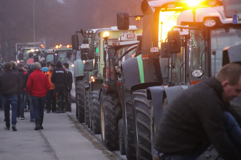 Zu der Demonstration in Memmingen waren 1000 Traktoren gekommen.
