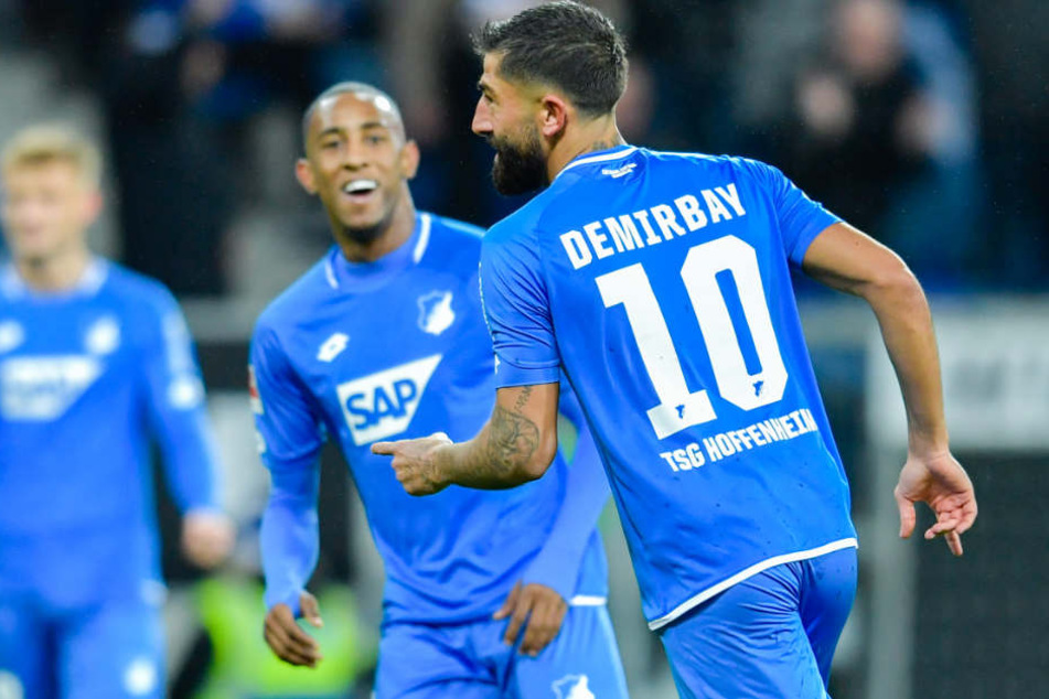 Nach dem 1:0-Treffer: Torschütze Kerem Demirbay (rechts) jubelt.