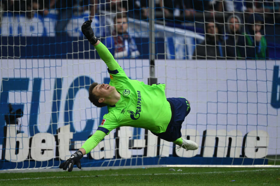 Ob Torwart Alexander Nübel nach München wechselt, ist noch nicht klar.