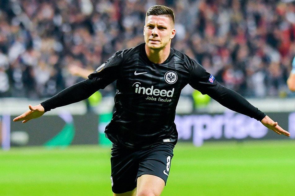 Luka Jovic (22) soll Real-Madrid-Trainer Zinédine Zidane um eine Rückkehr zur Eintracht auf Leihbasis gebeten haben.