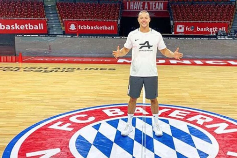 Bachelor Andrej Mangold trainiert in der Halle der Bayern für sein Comeback als Profibasketballer.