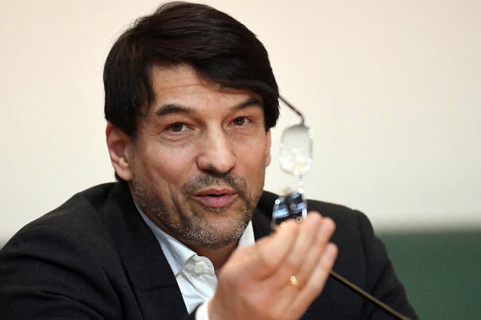 Markus Roscher-Meinel tritt überraschend zurück.