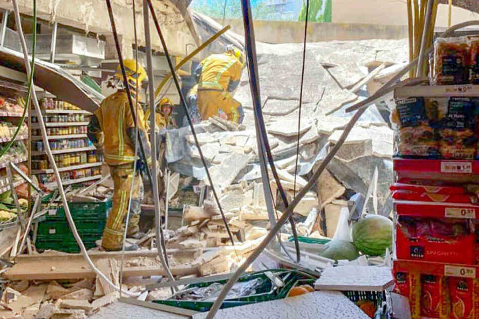 Die Polizei teilte ein Bild des zerstörten Supermarktes.