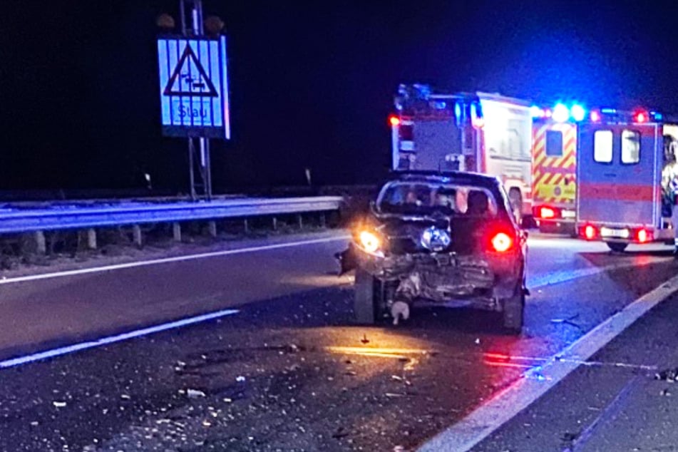 Unfall A61: Vollsperrung der A61 in Rheinland-Pfalz nach Unfall: Drei Menschen im Krankenhaus