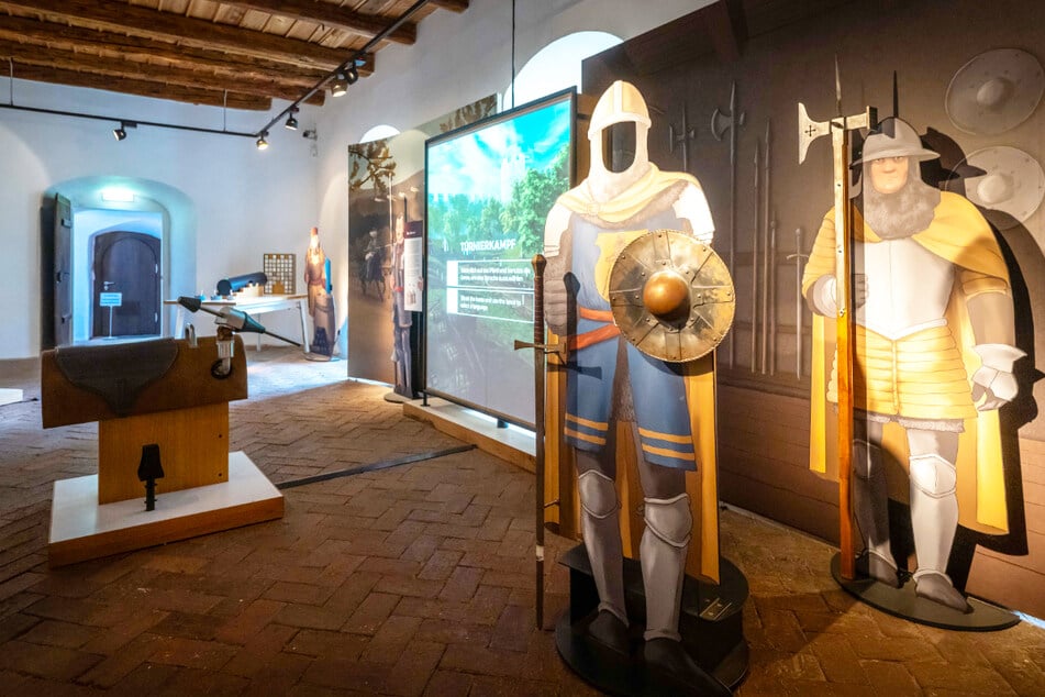 Auf Burg Gnandstein erfahrt Ihr alles über Ritter und könnt knifflige Rätsel lösen.