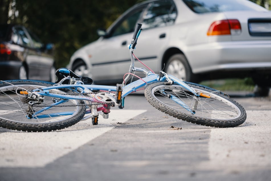 In der Torgauer Straße in Leipzig kam es zum Unfall zwischen einem Fahrradfahrer und einer Fußgängerin. (Symbolbild)