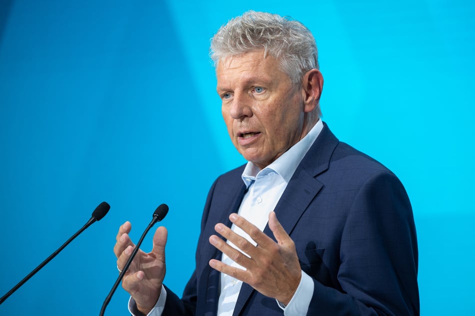 Münchens Oberbürgermeister Dieter Reiter (62, SPD) kann ein Fehlen von Fans derzeit nicht ausschließen.