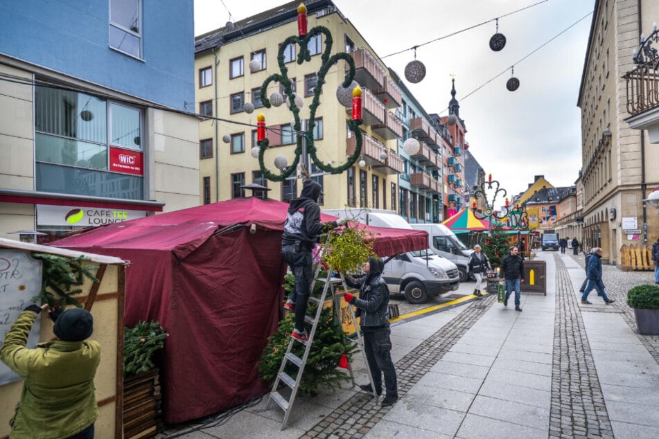 Die Vorbereitungen für den diesjährigen Mittelalter-Weihnachtsmarkt sind in vollem Gange.
