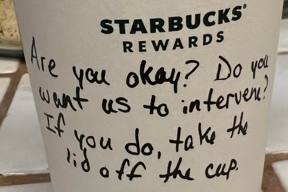 Este mensaje fue escrito en la taza.