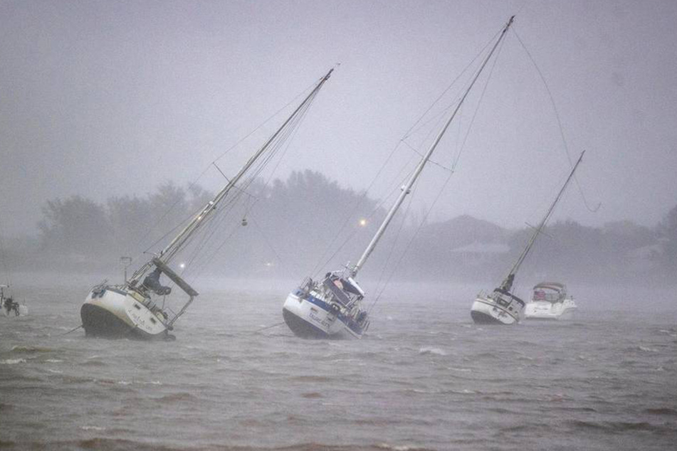 Hurrikan "Ian" wütet in Florida und Kuba, schwächt sich aber ab