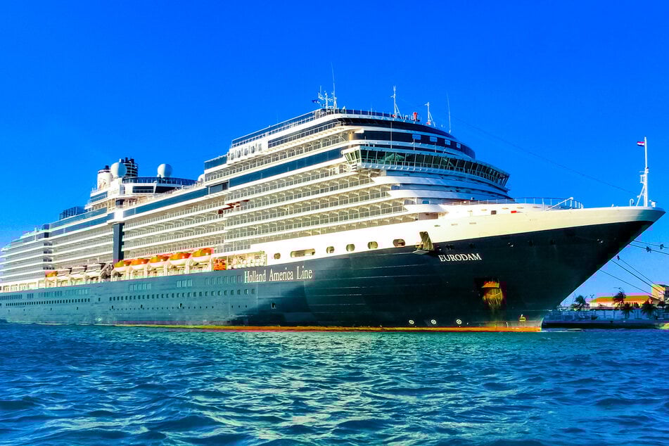 Frau fällt von Kreuzfahrtschiff: Suche nach Passagierin eingestellt