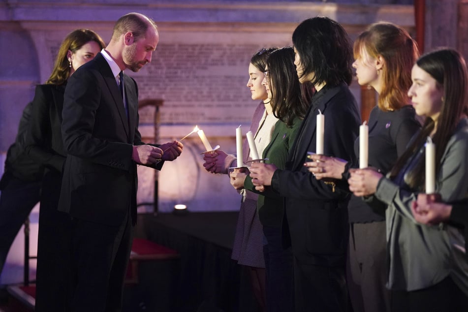 Prince William (42) and Princess Kate (43) took part in a memorial service.