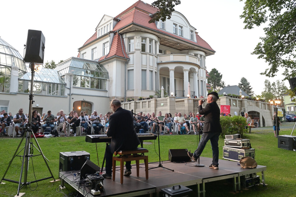 Jes Holtsø (64) gab in Marienberg ein Konzert.