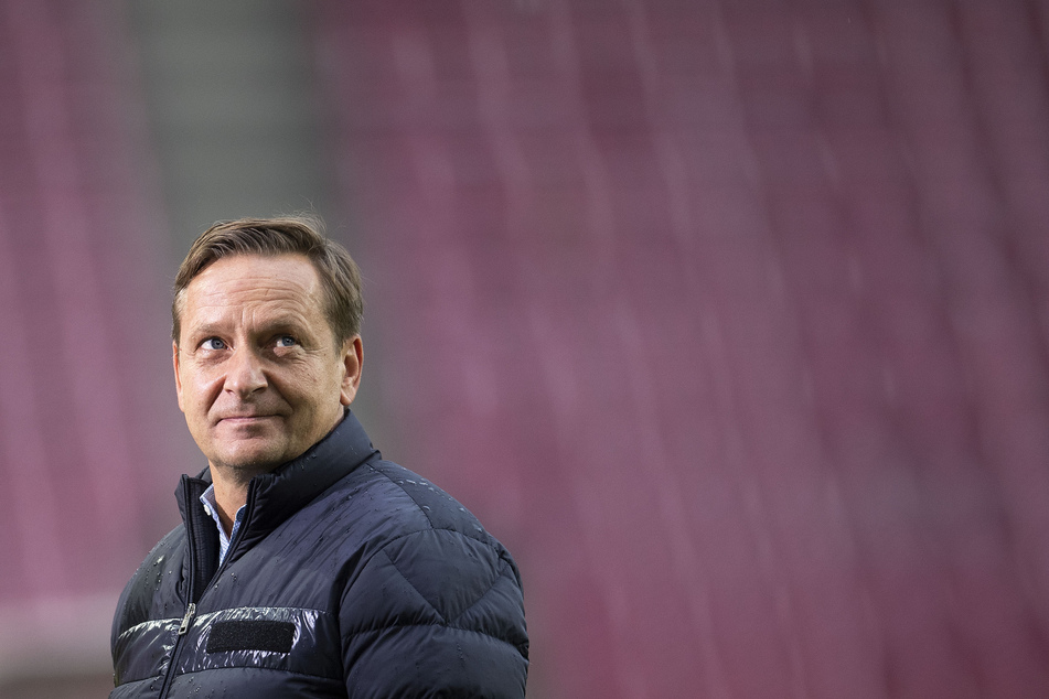 Horst Heldt (51) ist seit vergangenem Sommer vereinslos, nachdem er beim 1. FC Köln entlassen wurde. Wäre er ein Kandidat für RB Leipzig?