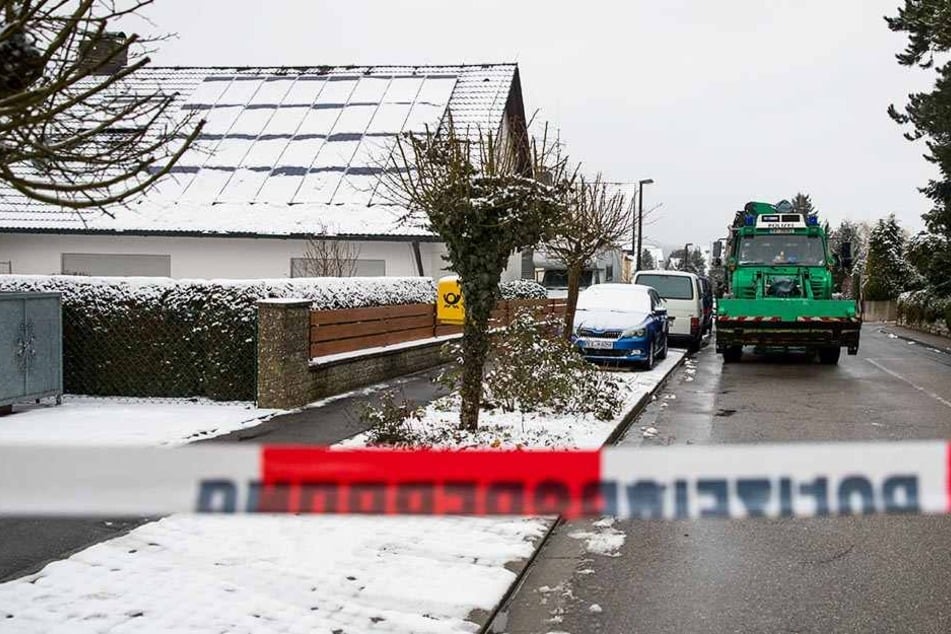 Ein Paar aus Mittelfranken galt als vermisst, doch nun findet die Polizei auf dem Grundstück der Eheleute zwei Leichen.