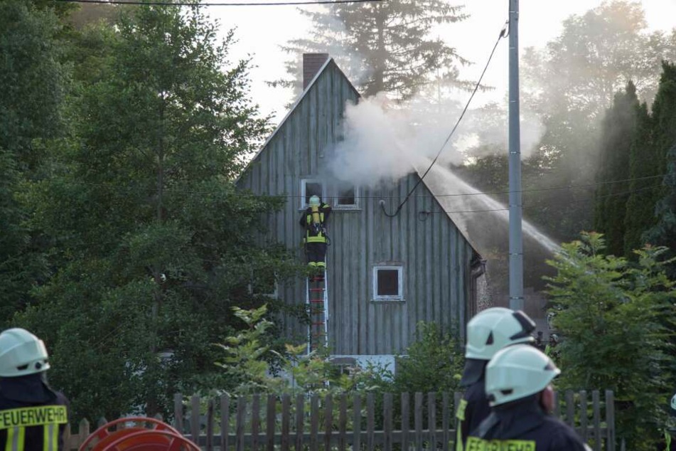 Das Feuer war im Dachstuhl ausgebrochen.