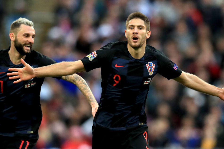 Hier jubelt Kramaric mit Nationalmannschafts-Kollege Marcelo Brozovic im Trikot der Kroaten. Es war sein Treffer zum 1:0 in der Nations League gegen England.