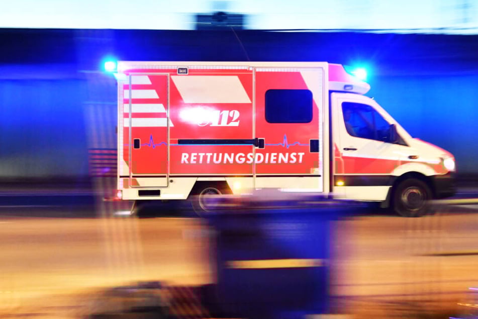 Der Rettungsdienst war im Einsatz (Symbolbild).