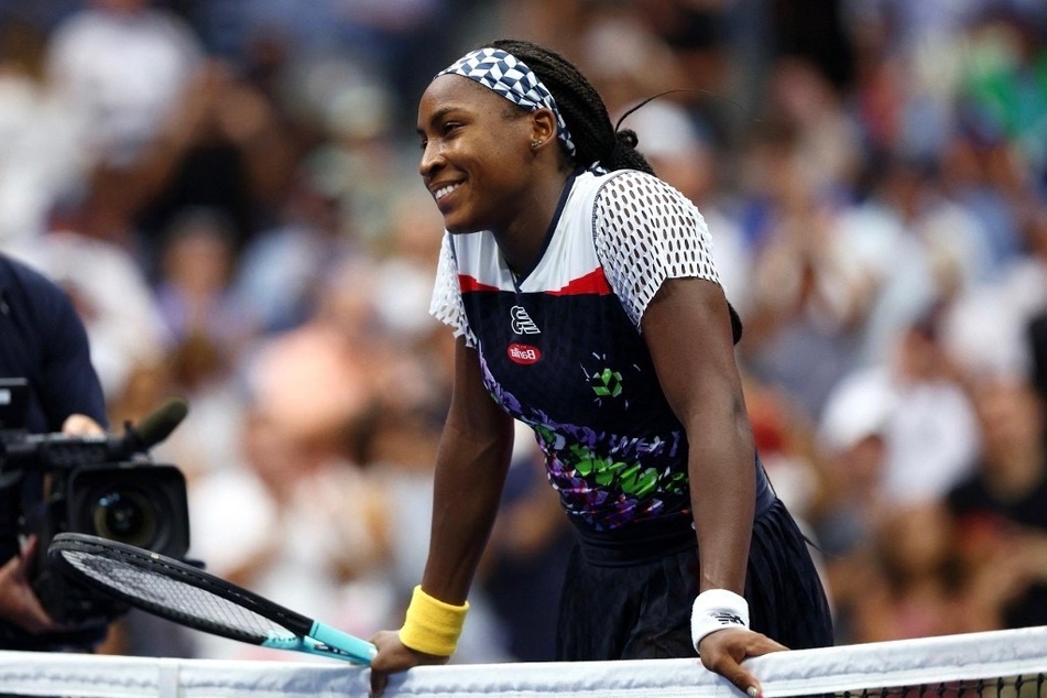 Coco Gauff defeats Gauff defeats Zhang Shuai 7-5, 7-5 to become the youngest American woman to advance to the quarterfinals since 2009.