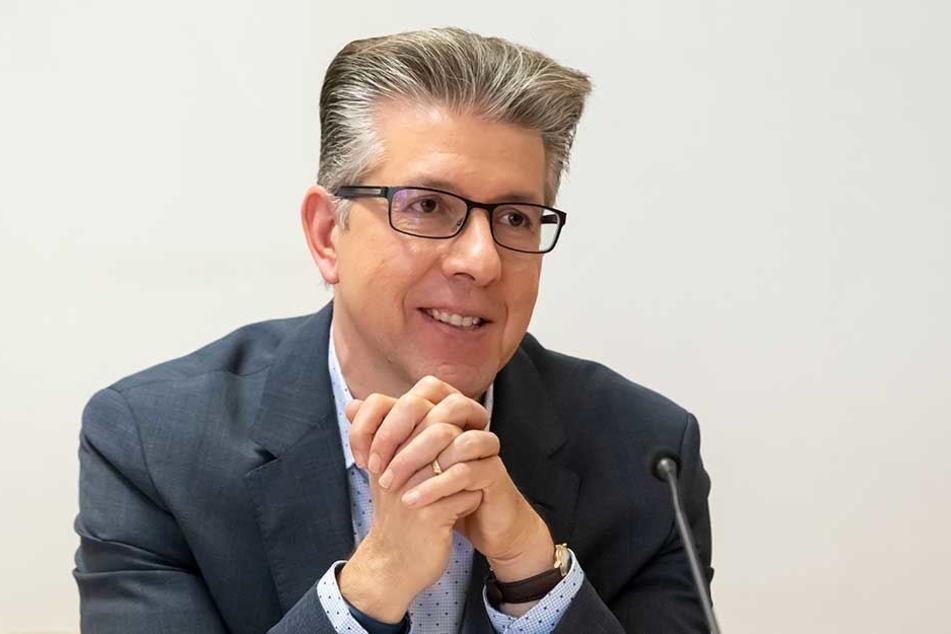 Kulturbürgermeister Ralph Burghart (48, CDU) will Museen mehr Mittel für den Ankauf neuer Stücke zur Verfügung stellen.