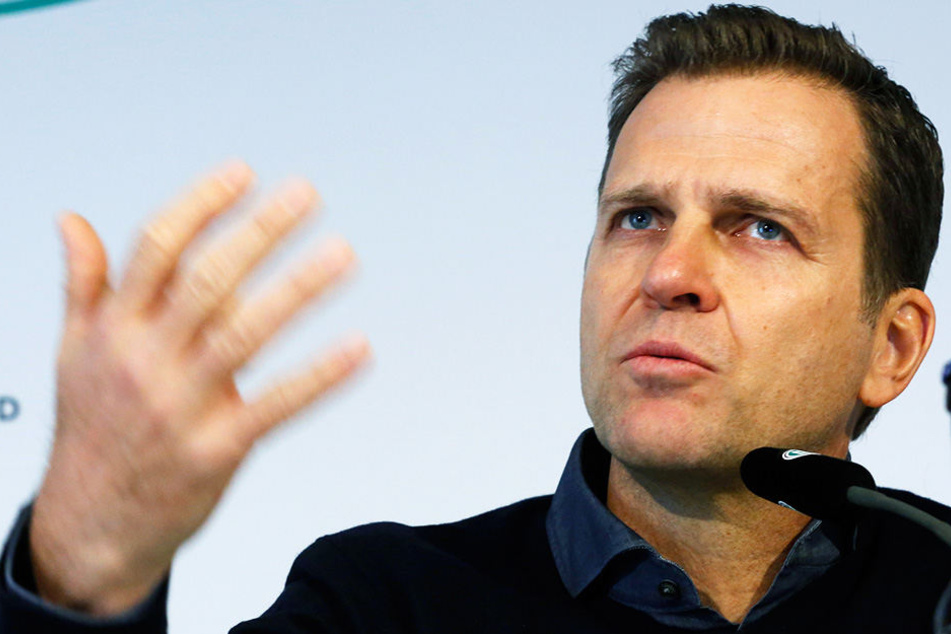 DFB-Manager Oliver Bierhoff reagierte genervt auf die Nachfragen zu Mesut Özils Foto mit Recep Tayyip Erdogan.