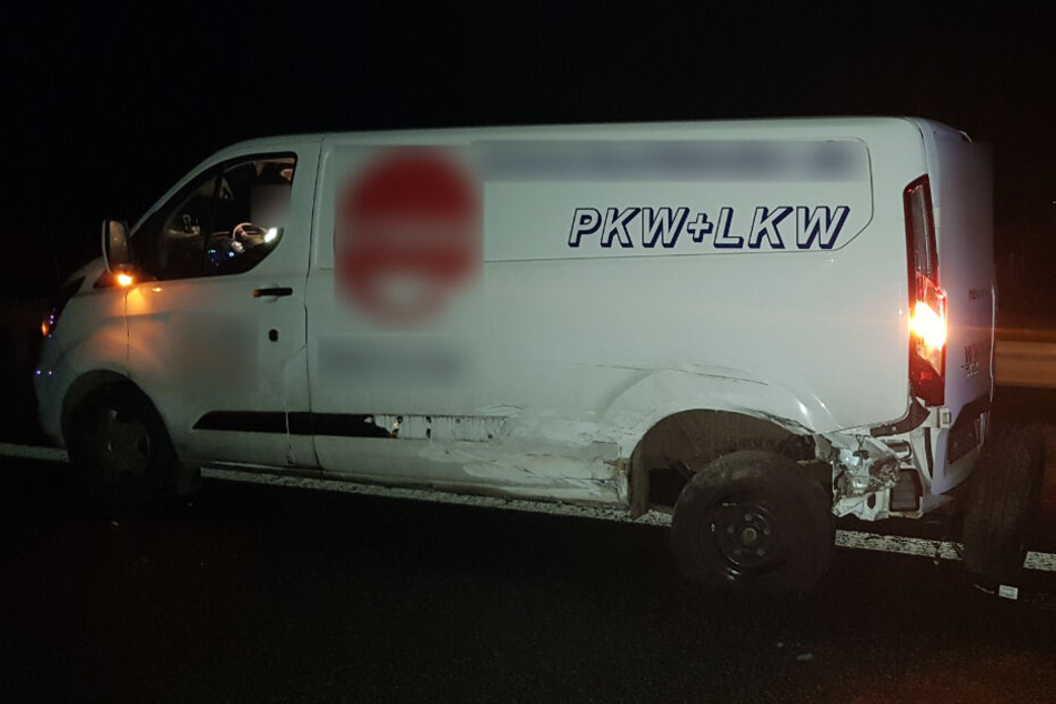 Die beiden Insassen des Transporters blieben zum Glück unverletzt.