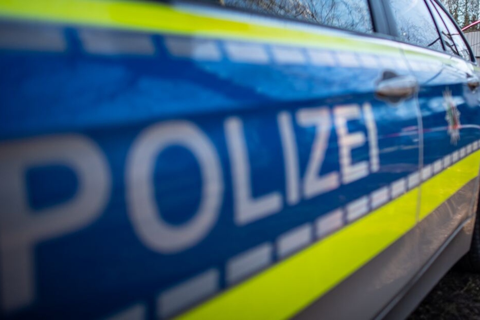 Hinweise zu dem Vermissten nimmt die Polizei entgegen. (Symbolbild)