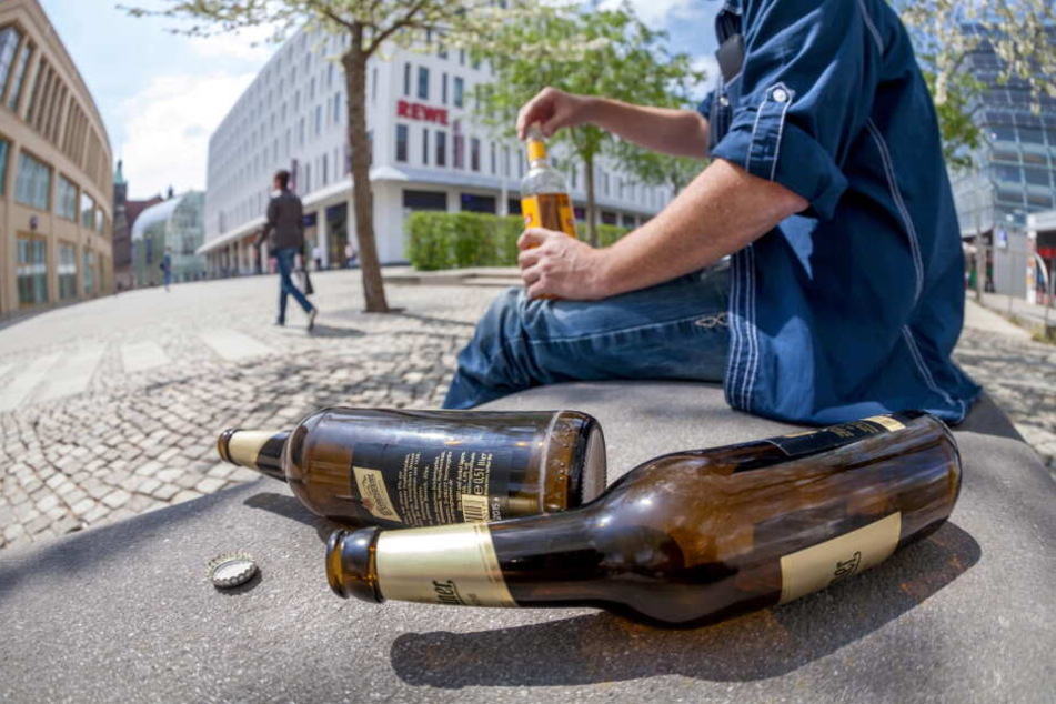 Rund um den Neumarkt gilt in Auerbach gilt Alkoholverbot. (Symbolbild)