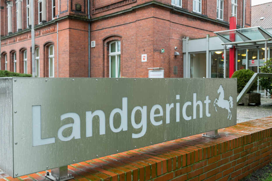 Der Prozess findet vor dem Landgericht Verden statt.
