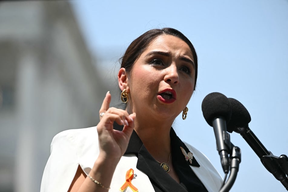 Representative Delia Ramirez is calling for a congressional hearing on the US' use of federal funds to support the detention of deported migrants in an El Salvador megaprison.