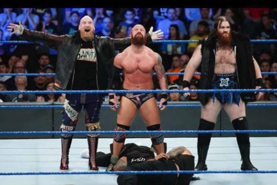 Spektakuläre Aktionen: Axel Tischer (33, li.) alias Alexander Wolfe ist Deutschlands bester Wrestler.