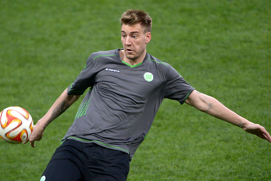 Der Däne Nicklas Bendtner (33) spielte zwischen 2014 und 2016 für den VfL Wolfsburg. In 31 Partien gelangen ihm 3 Treffer im deutschen Oberhaus.
